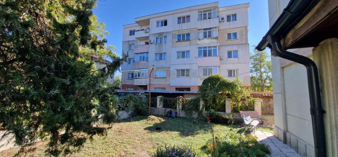 Musura Bay Apartments 술리나 외부 사진